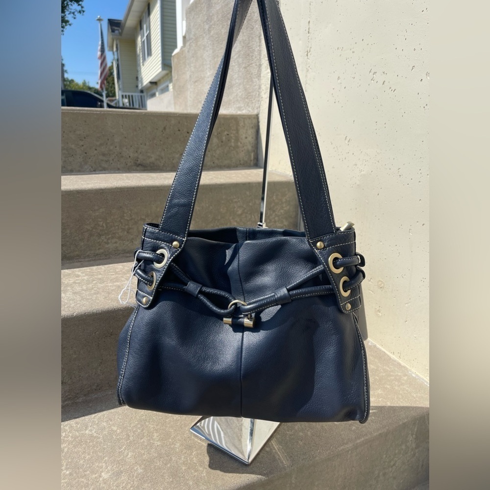 Vera Pelle Italian Navy Leather Purse
